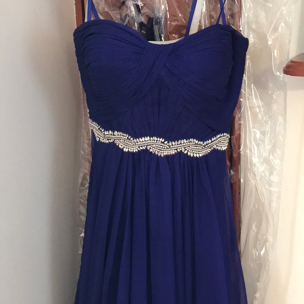 La femme prom dress